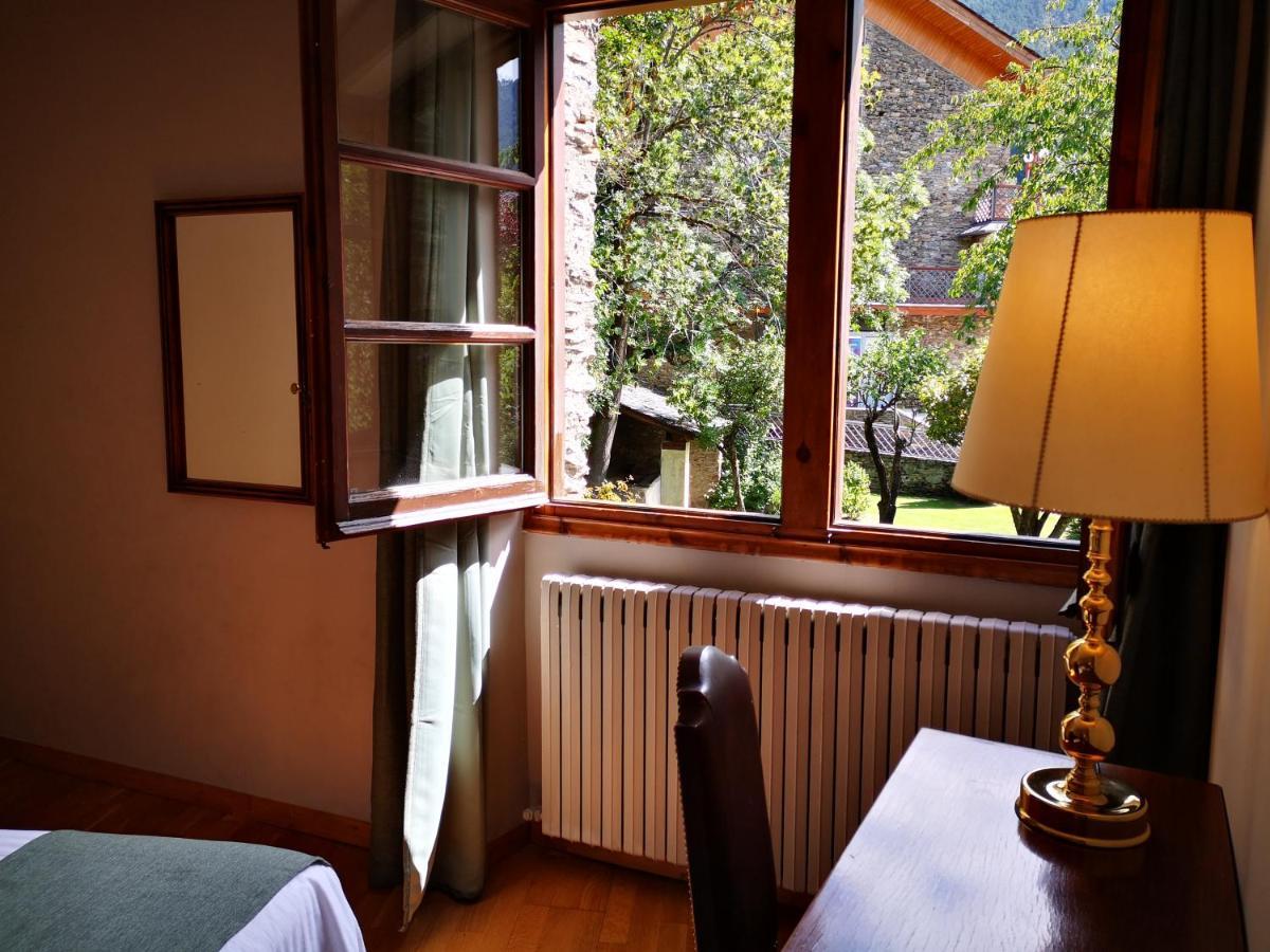 Hotel Santa Barbara De La Vall D'أوردينو المظهر الخارجي الصورة